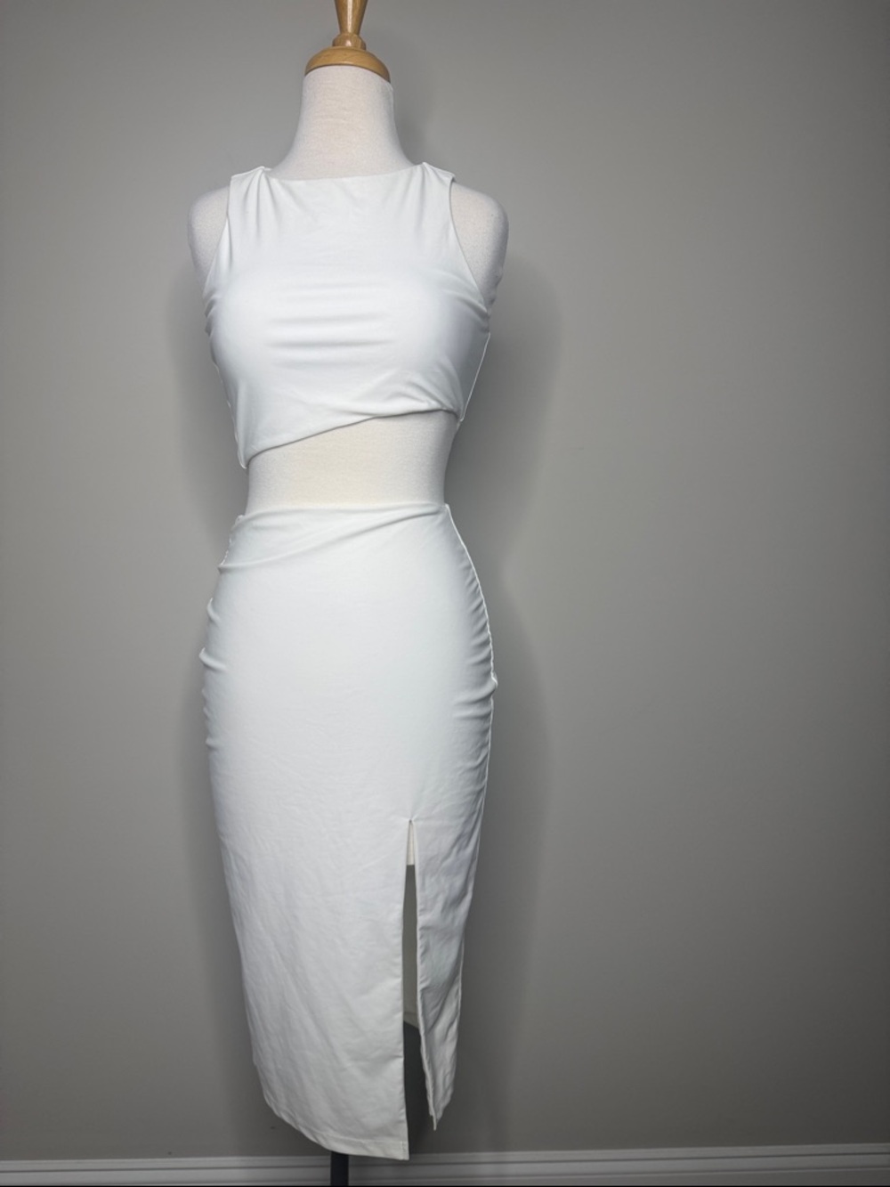 superdown Cut-Out Midi Dress with Side Slit Wedding Beach Vacation Size Small - Picture 5 of 11